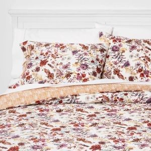 Target threshold Berry Prairie comforter wildflower print reversible.